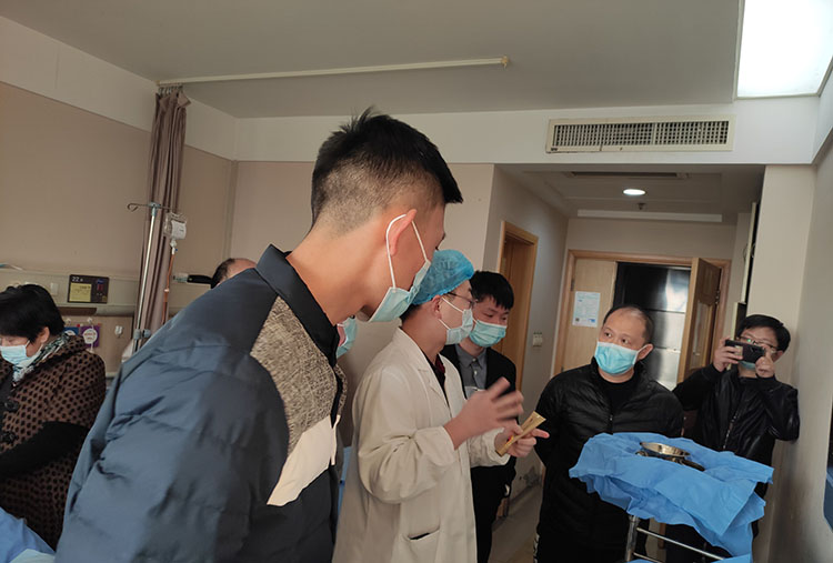 ����˹����ᡤ(�й�)����