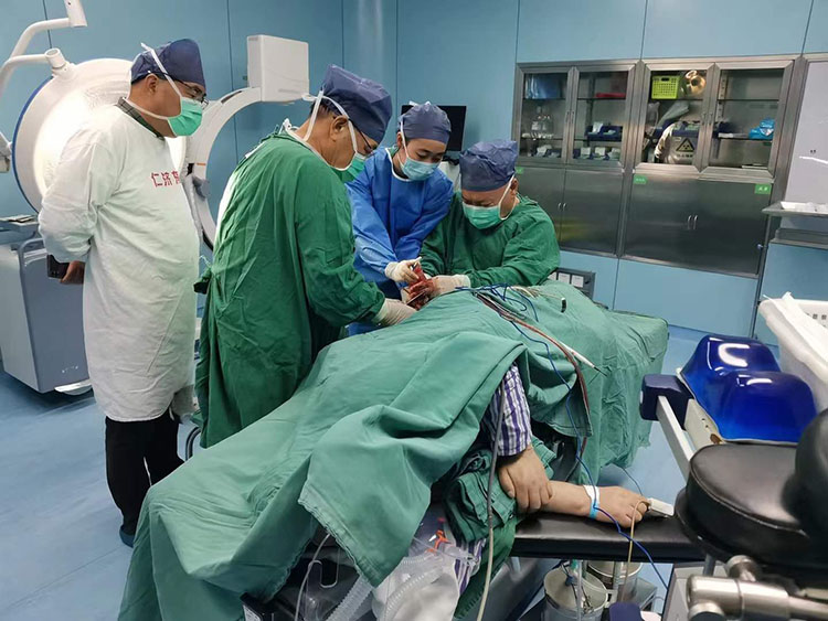 ����˹����ᡤ(�й�)����