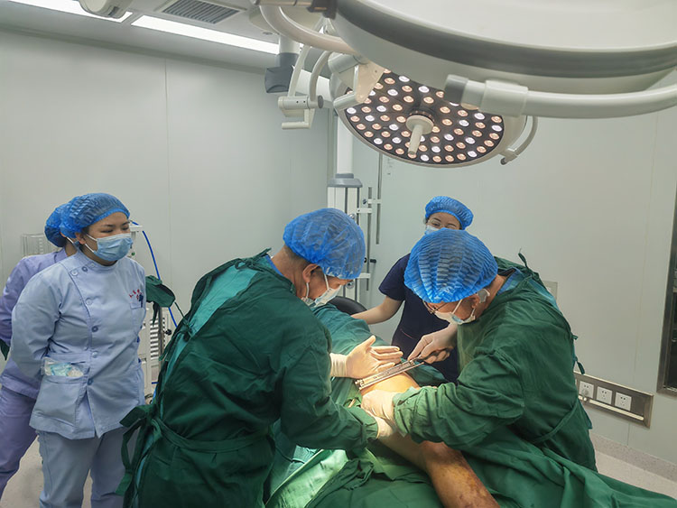 俄罗斯贵宾会·(中国)集团